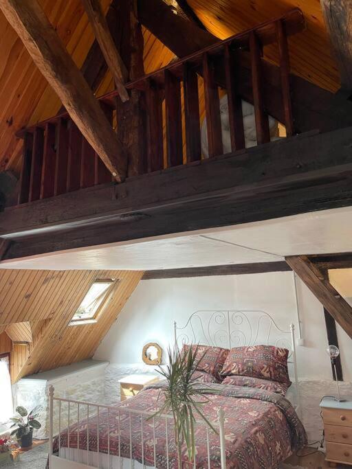 Le Petit Fleur - The Little Flower, Cosy Cottage Saint-Michel-de-Montjoie Exterior photo